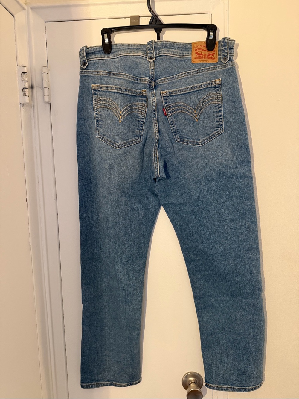 Levi's wedgie straight 31 waist pocket detail button-fly blue jeans 28 inseam